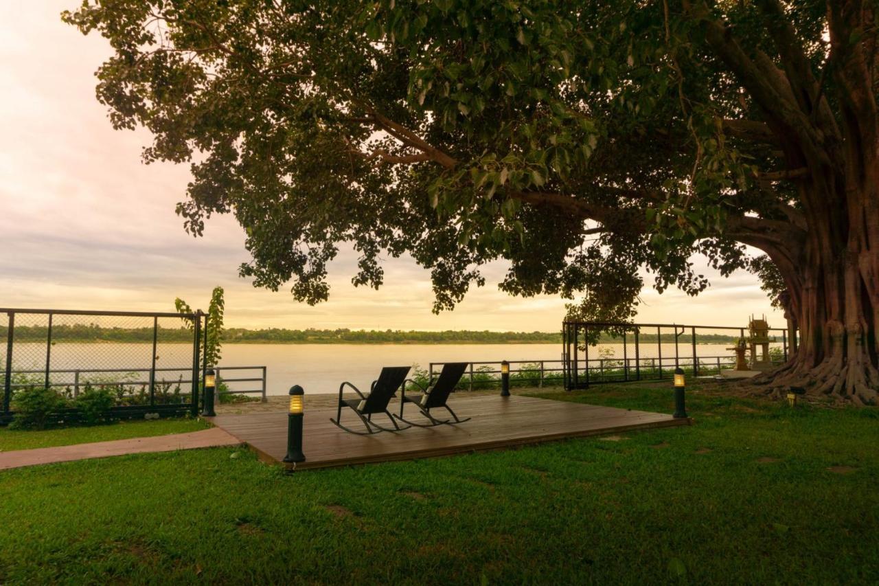 موكداهان Bo Tree Cottage On The River المظهر الخارجي الصورة